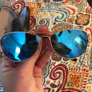 Polarized raybans